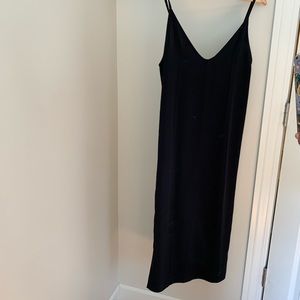 Everlane Japanese go weave slip dress